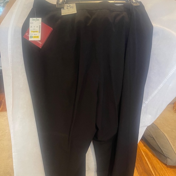 Pretty Focus 2000 plus size dress pants in black.  New with tags. - Picture 3 of 5